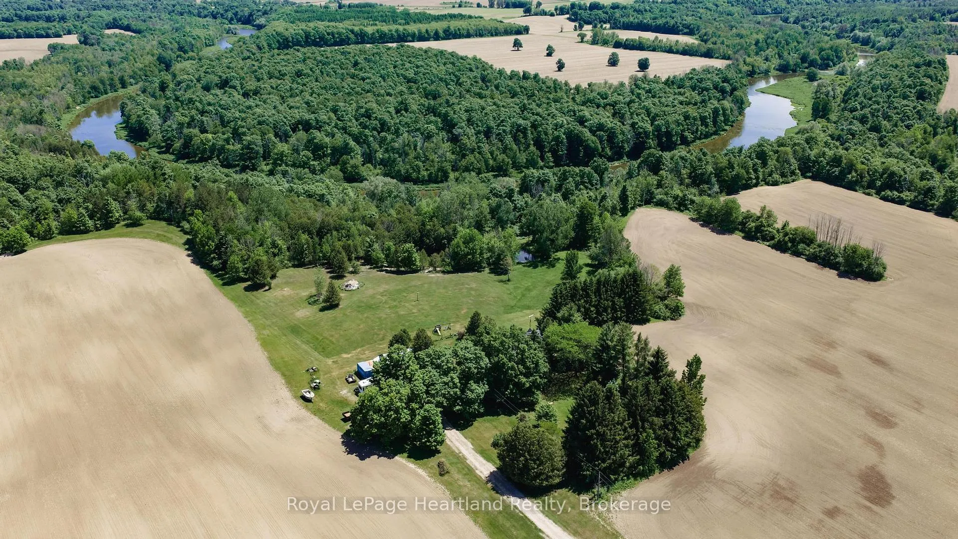 Photo 1 of 86492 Beecroft Line, North Huron, East Wawanosh — HOMEH