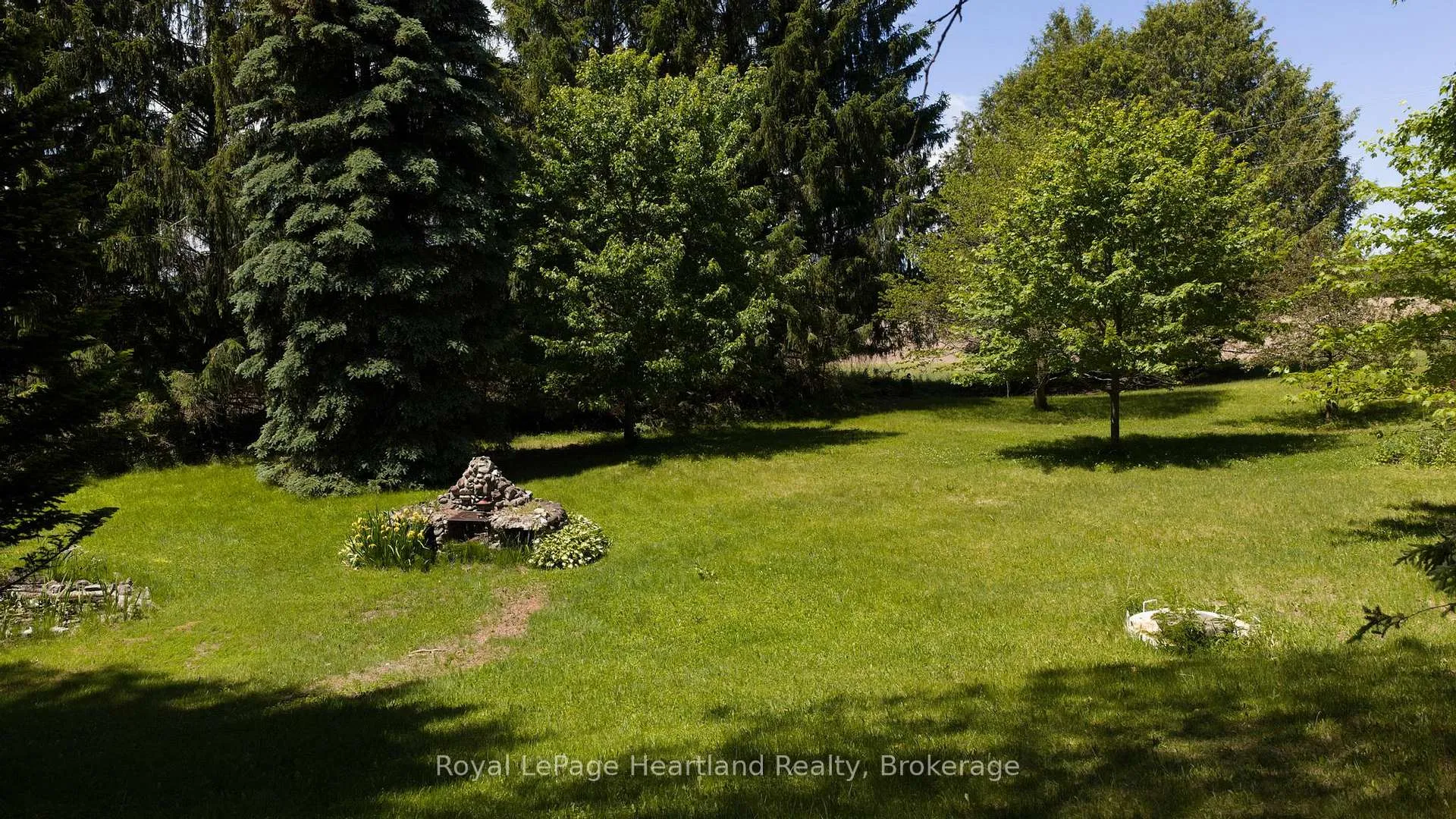 Photo 14 of 86492 Beecroft Line, North Huron, East Wawanosh — HOMEH
