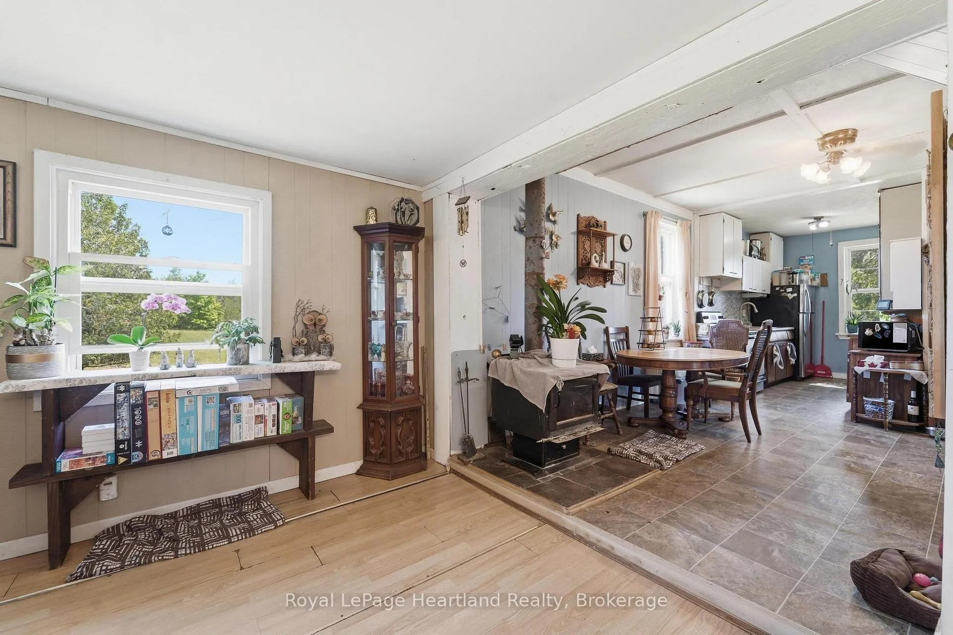 Photo 16 of 86492 Beecroft Line, North Huron, East Wawanosh — HOMEH
