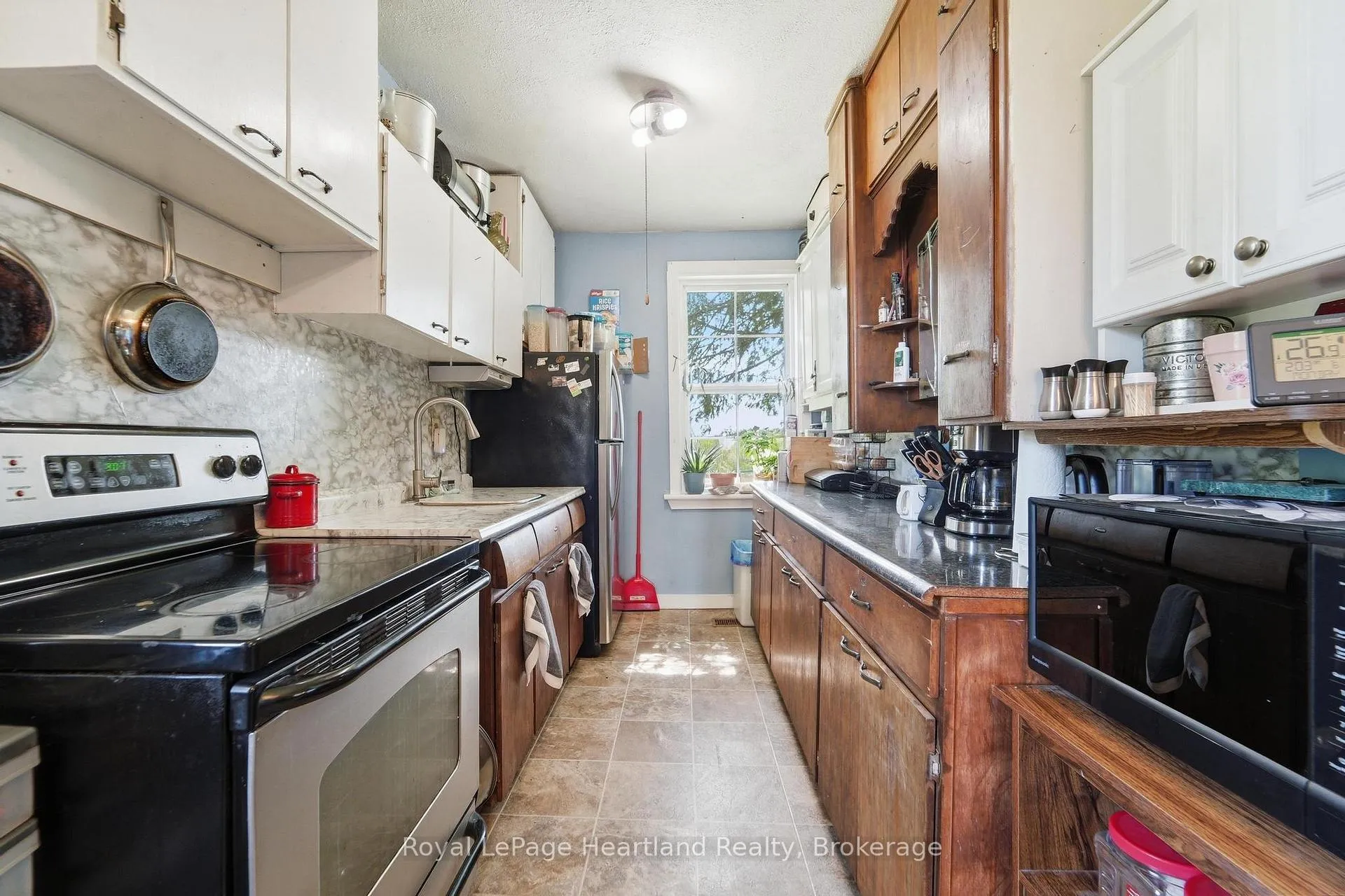 Photo 18 of 86492 Beecroft Line, North Huron, East Wawanosh — HOMEH