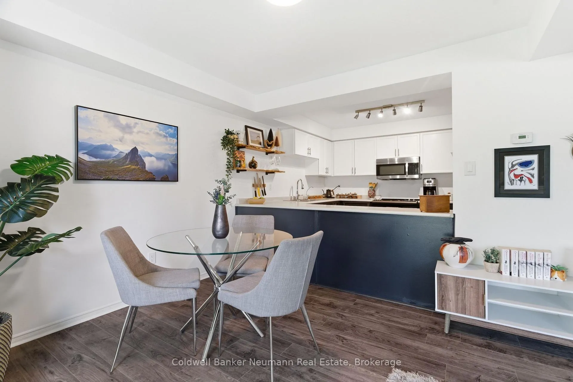 Photo 8 of Unit 233, 460 Janefield Avenue, Guelph, Dovercliffe Park/Old University — HOMEH