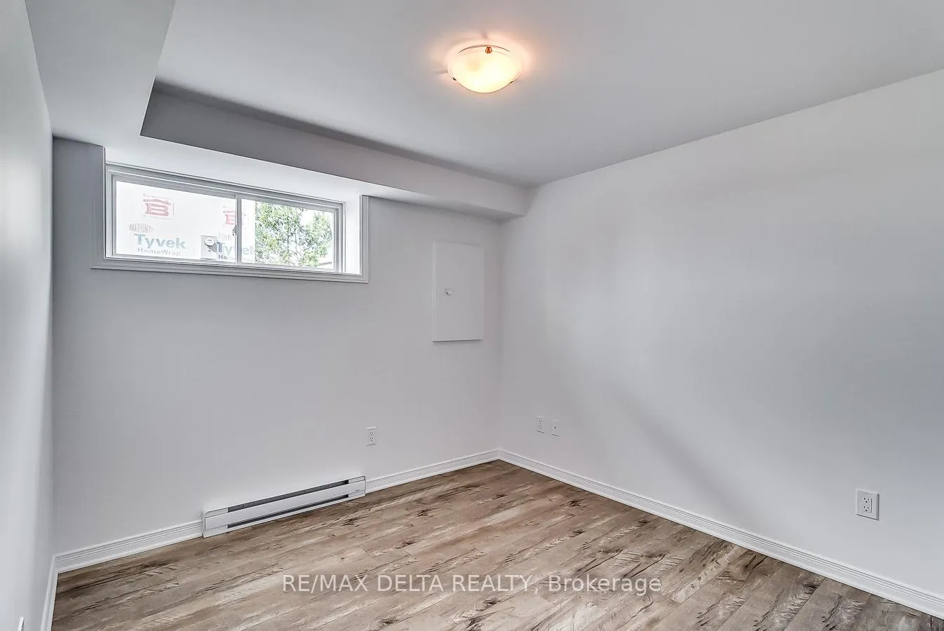 Photo 8 of Unit B, 47 Carpe Street, Casselman — HOMEH