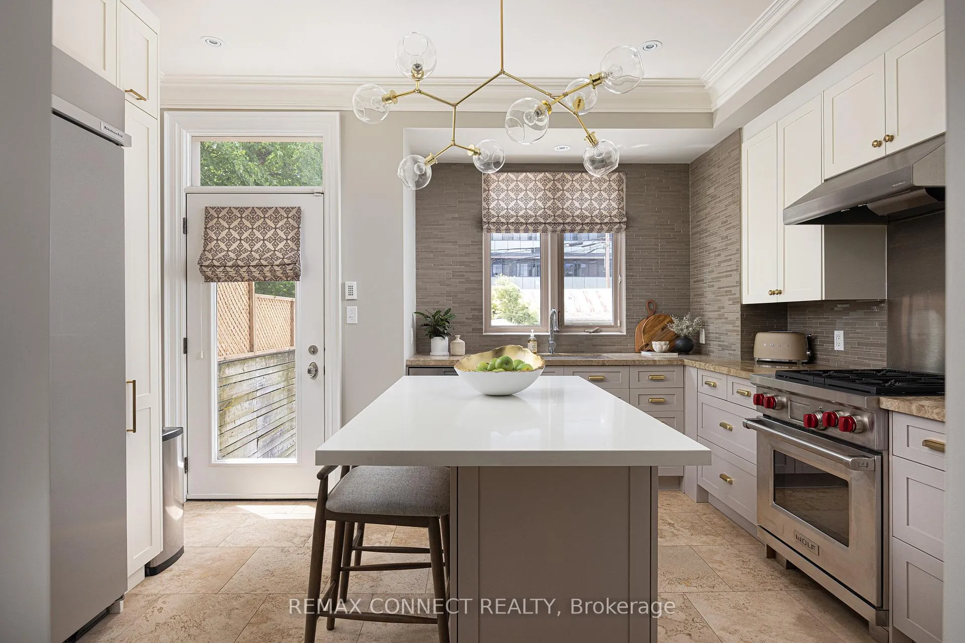 Photo 14 of 374 Lippincott Street, Toronto, University — HOMEH