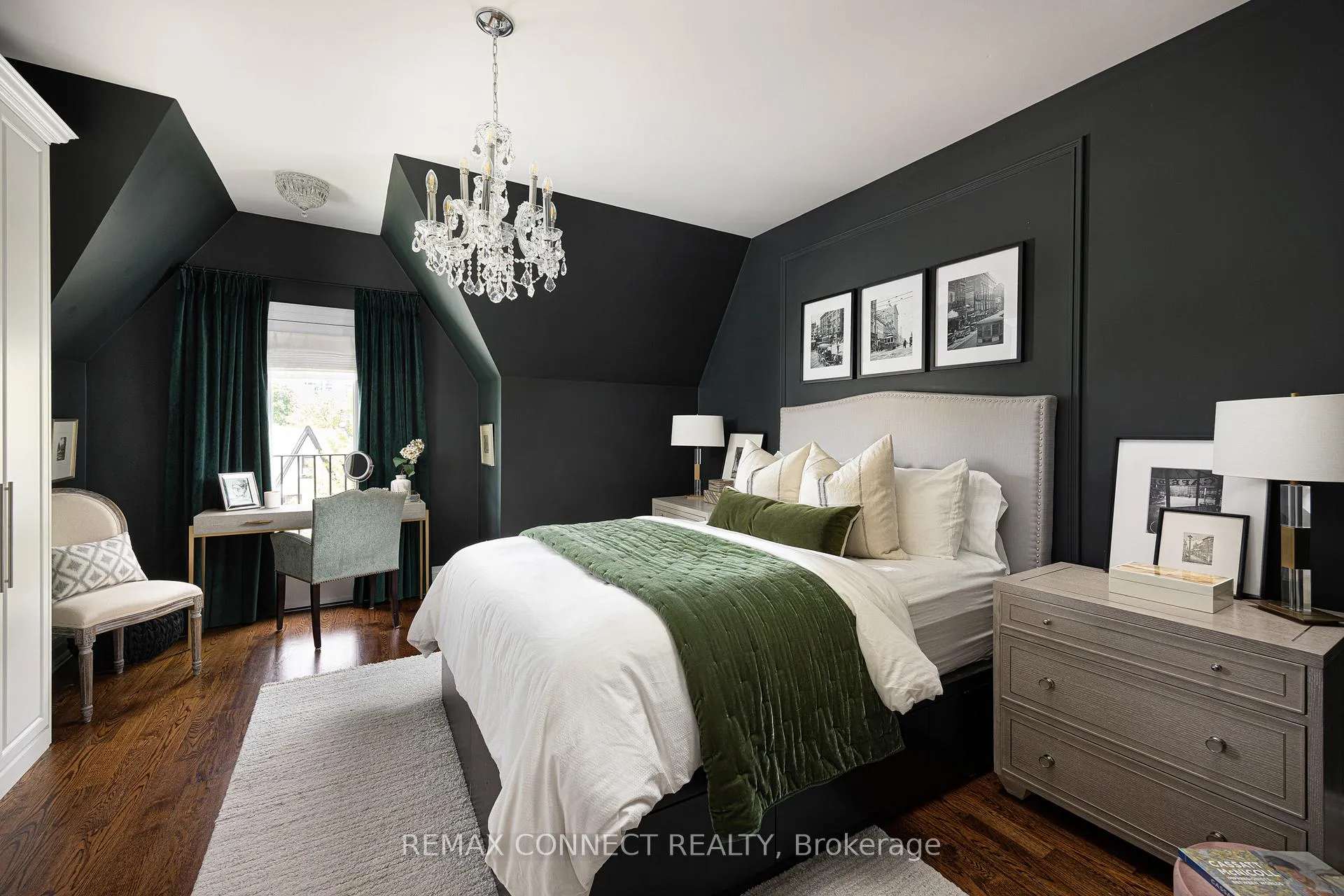 Photo 23 of 374 Lippincott Street, Toronto, University — HOMEH