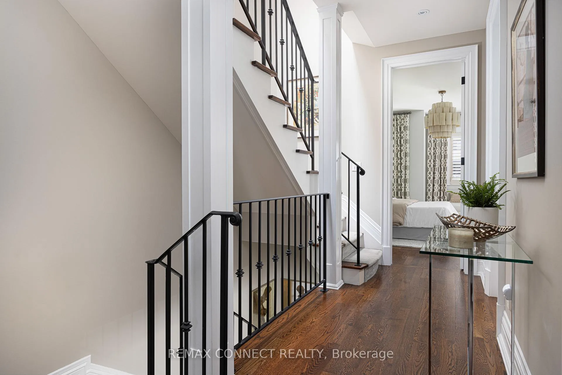 Photo 35 of 374 Lippincott Street, Toronto, University — HOMEH