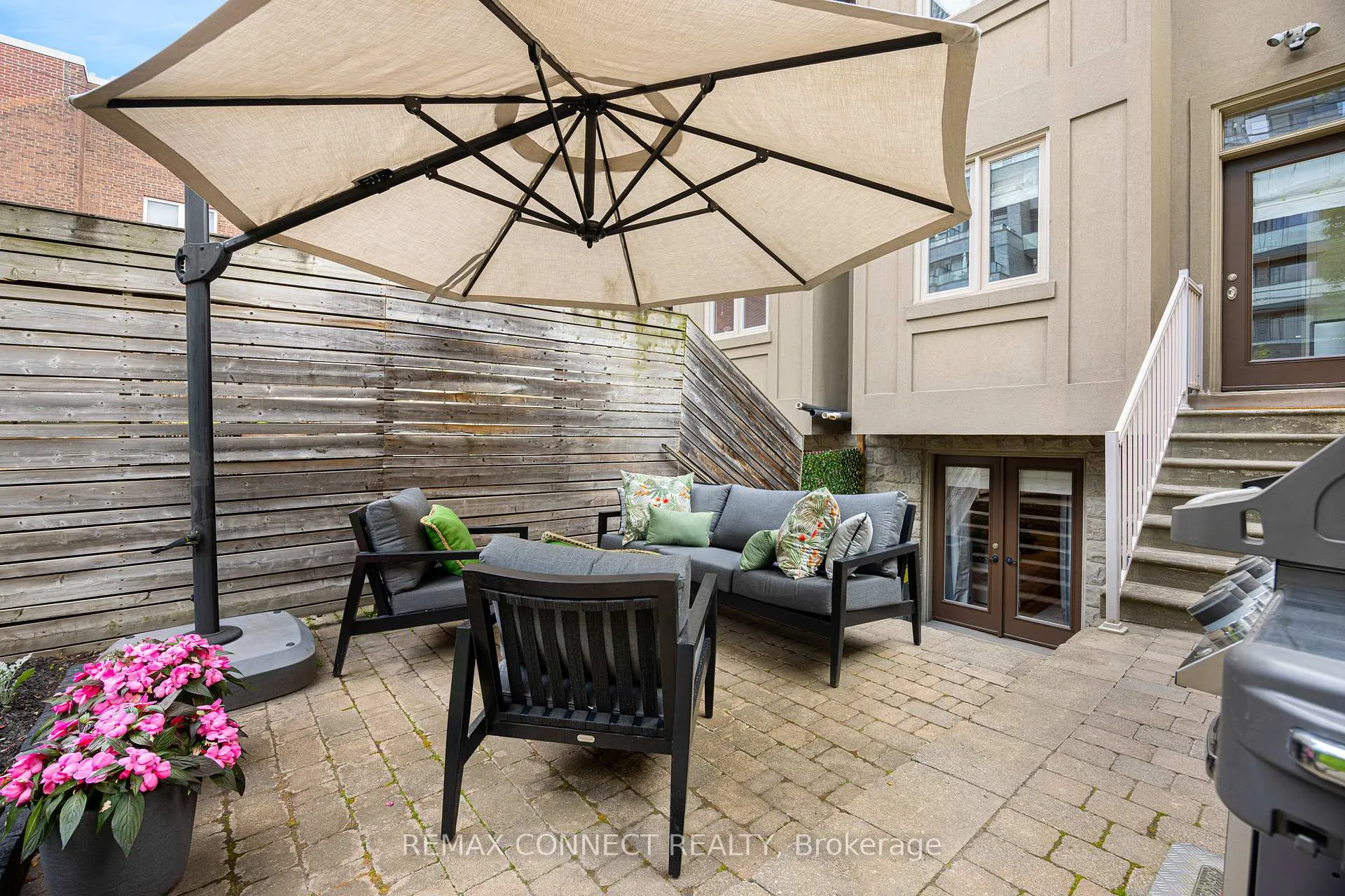 Photo 45 of 374 Lippincott Street, Toronto, University — HOMEH