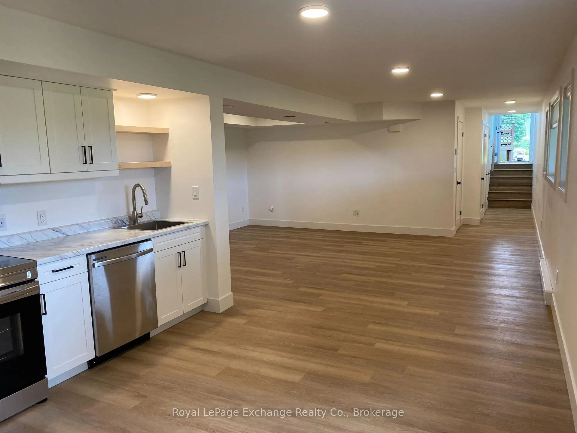 Photo 3 of 1338 Bruce Road 15, Brockton — HOMEH