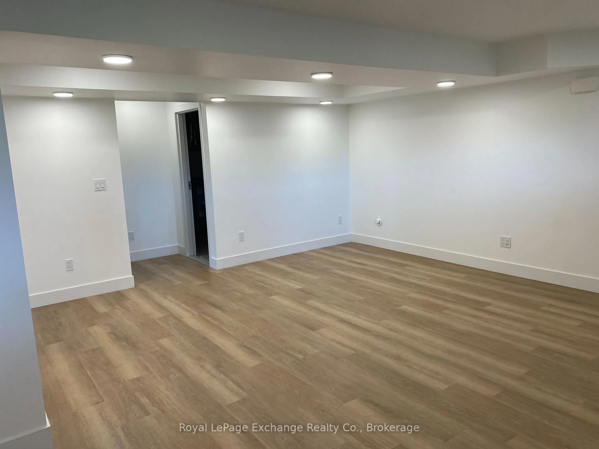 Photo 5 of 1338 Bruce Road 15, Brockton — HOMEH