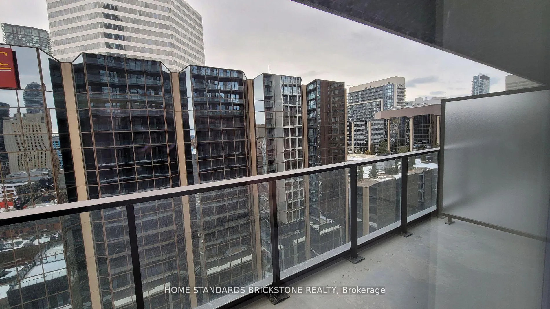 Photo 2 of Unit 1304, 20 Edward Street, Toronto, Bay Street Corridor — HOMEH