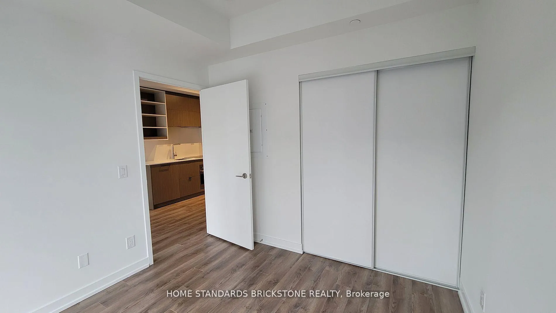 Photo 11 of Unit 1304, 20 Edward Street, Toronto, Bay Street Corridor — HOMEH