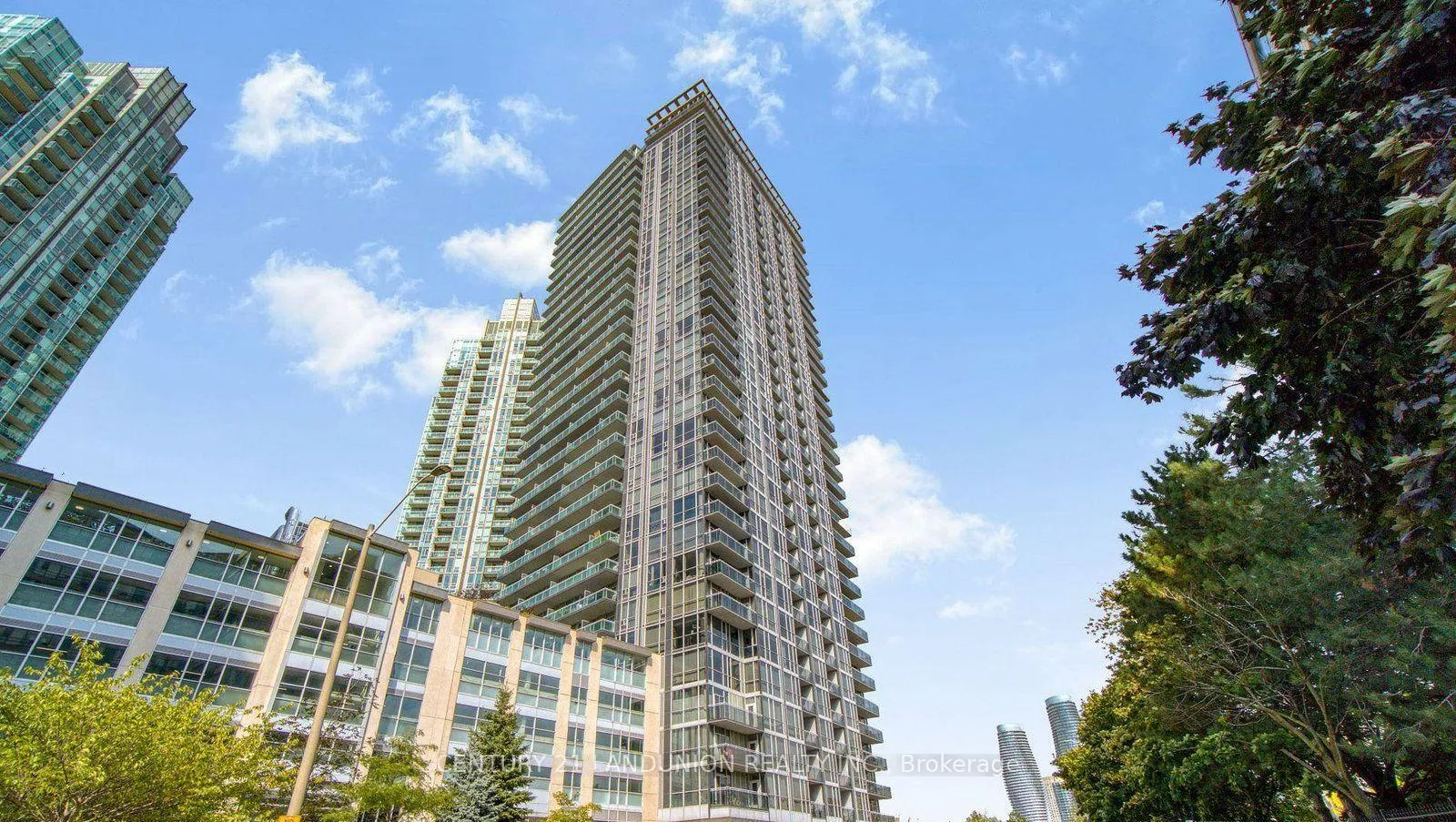 Photo 1 of Unit 2113, 223 Webb Drive, Mississauga, City Centre — HOMEH