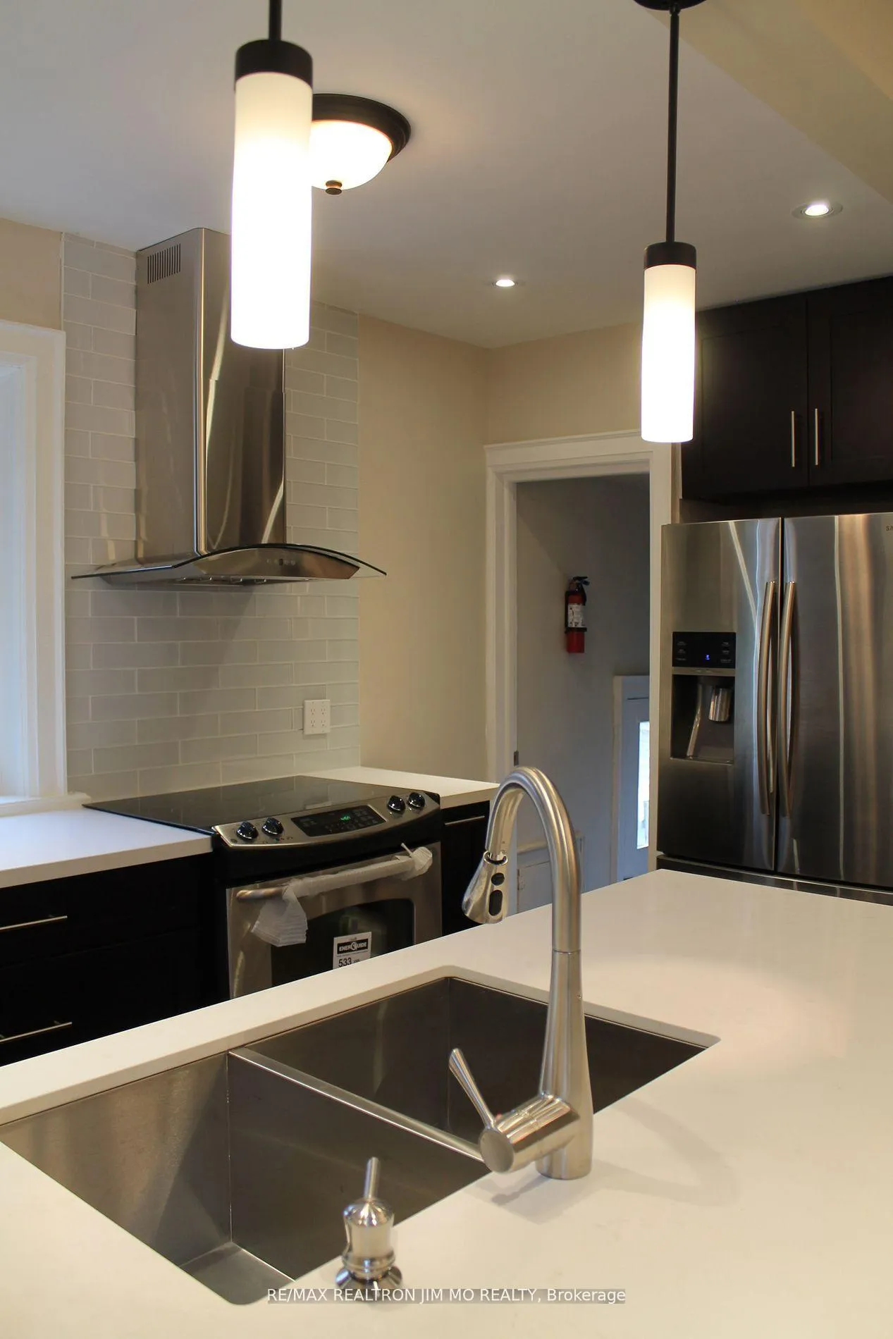 Photo 9 of 193 Greer Road, Toronto, Lawrence Park North — HOMEH