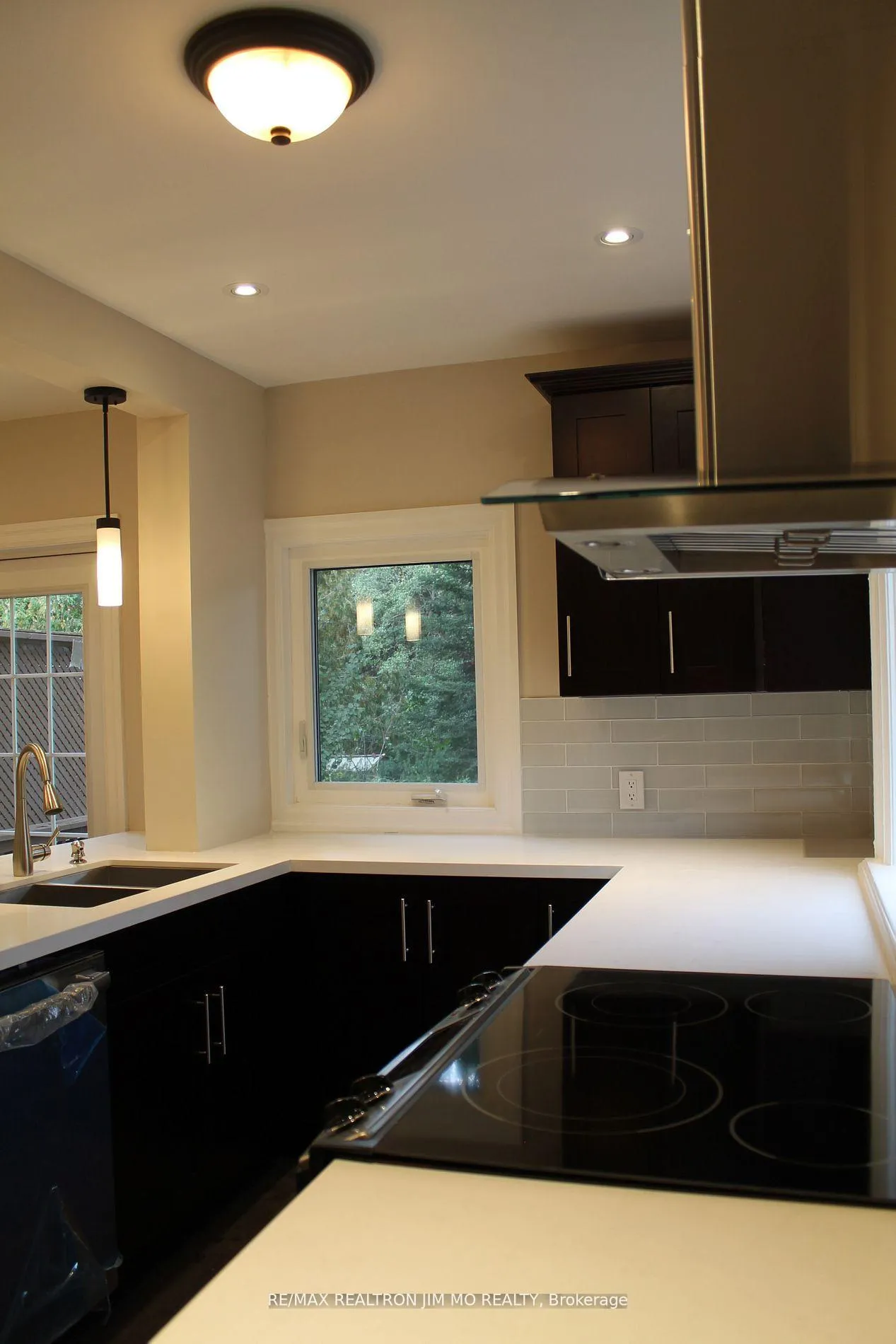 Photo 10 of 193 Greer Road, Toronto, Lawrence Park North — HOMEH