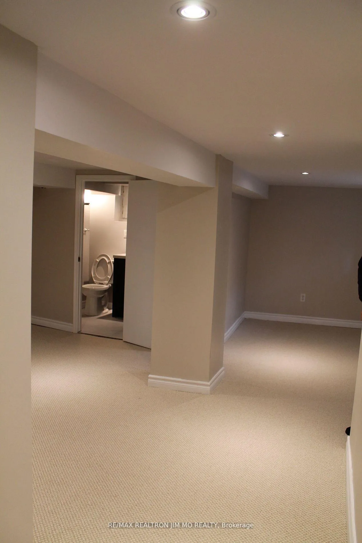 Photo 19 of 193 Greer Road, Toronto, Lawrence Park North — HOMEH