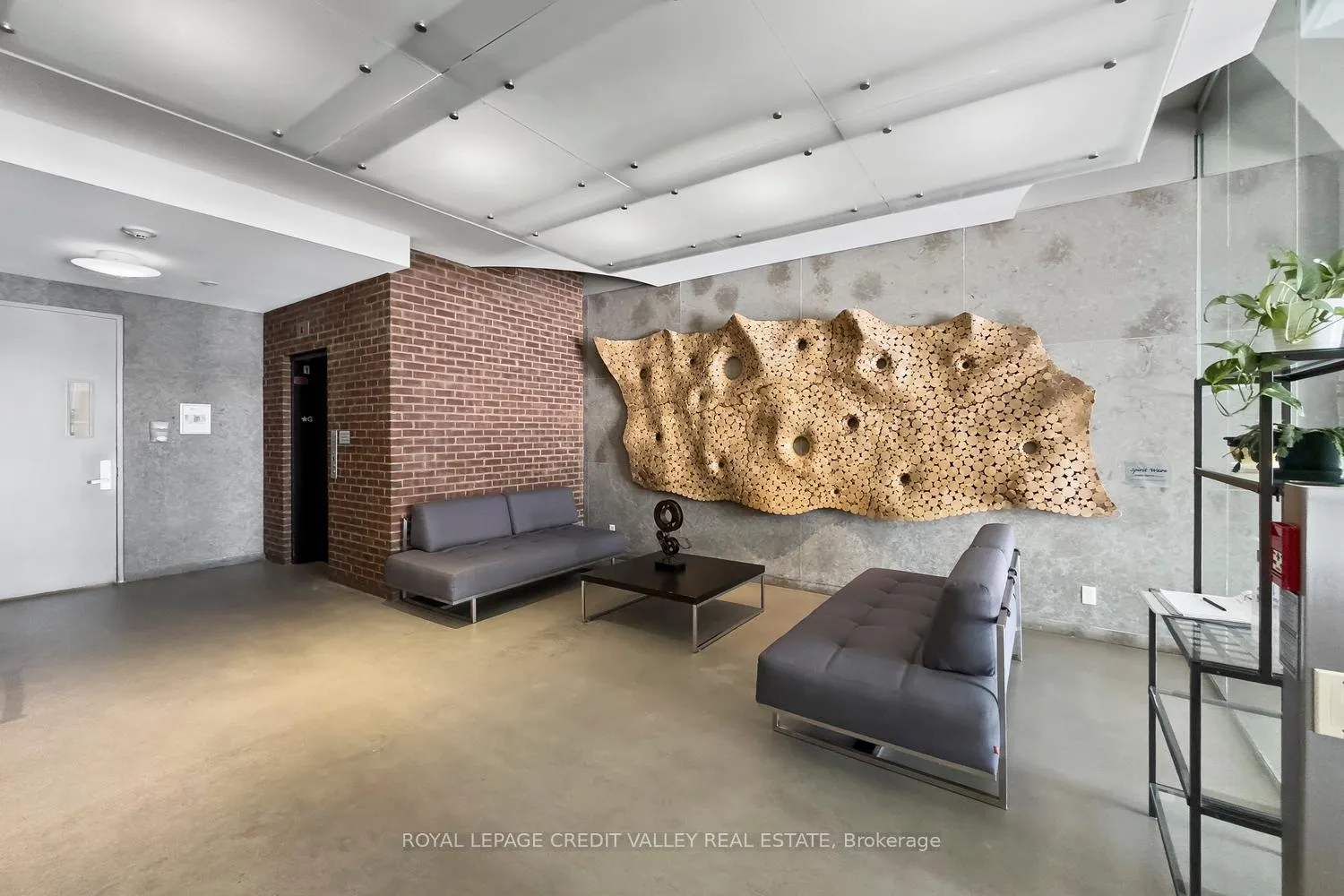 Photo 2 of Unit 816, 233 Carlaw Avenue, Toronto, South Riverdale — HOMEH