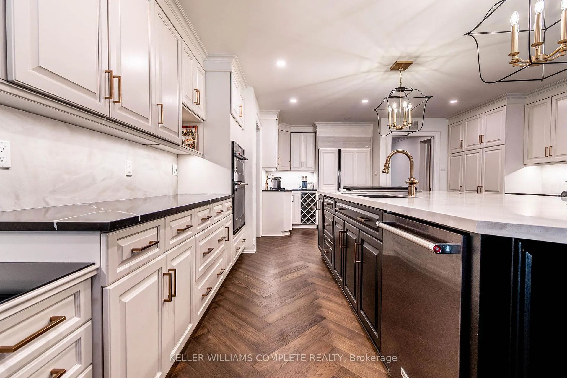 Photo 12 of 76 Adriatic Boulevard, Hamilton, Stoney Creek — HOMEH