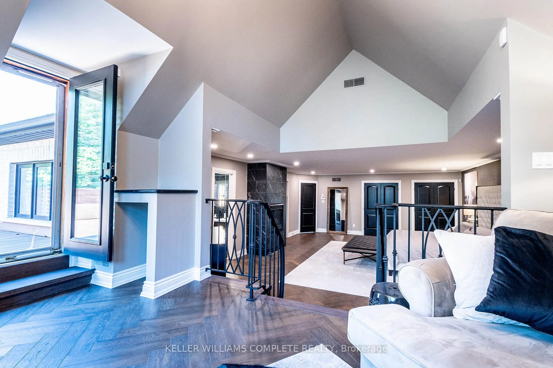 Photo 39 of 76 Adriatic Boulevard, Hamilton, Stoney Creek — HOMEH