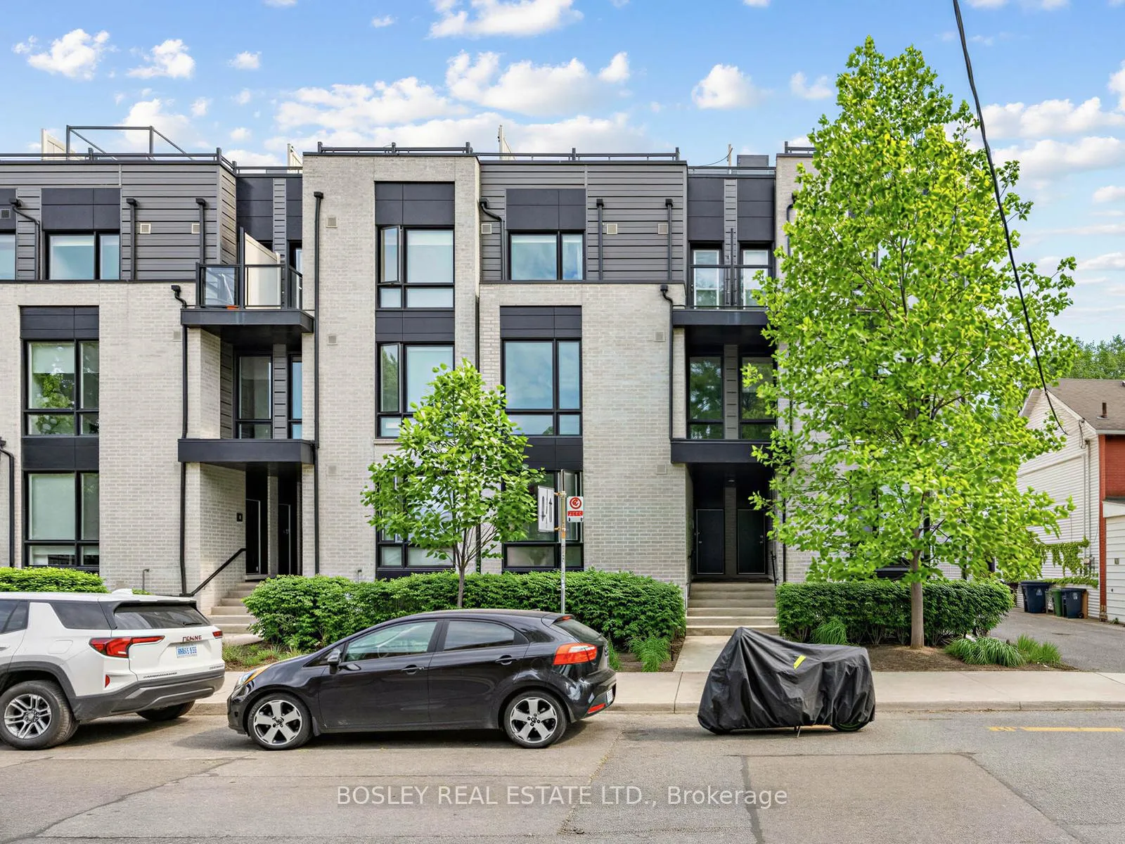 Photo 2 of Unit 11, 51 Florence Street, Toronto, Little Portugal — HOMEH