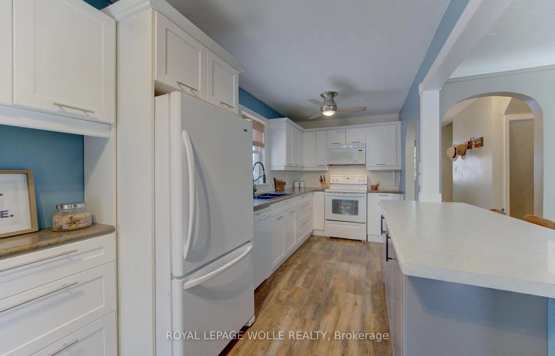 Photo 18 of 72 Pleasant Avenue, Kitchener — HOMEH
