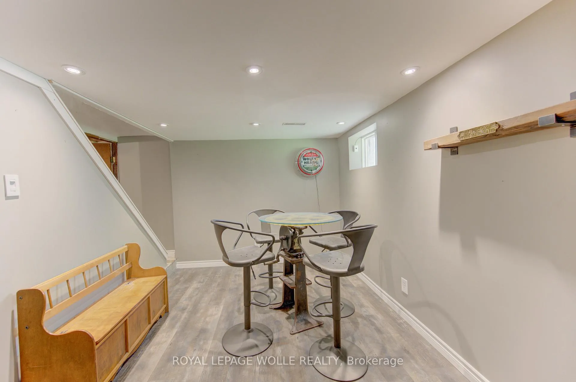 Photo 31 of 72 Pleasant Avenue, Kitchener — HOMEH