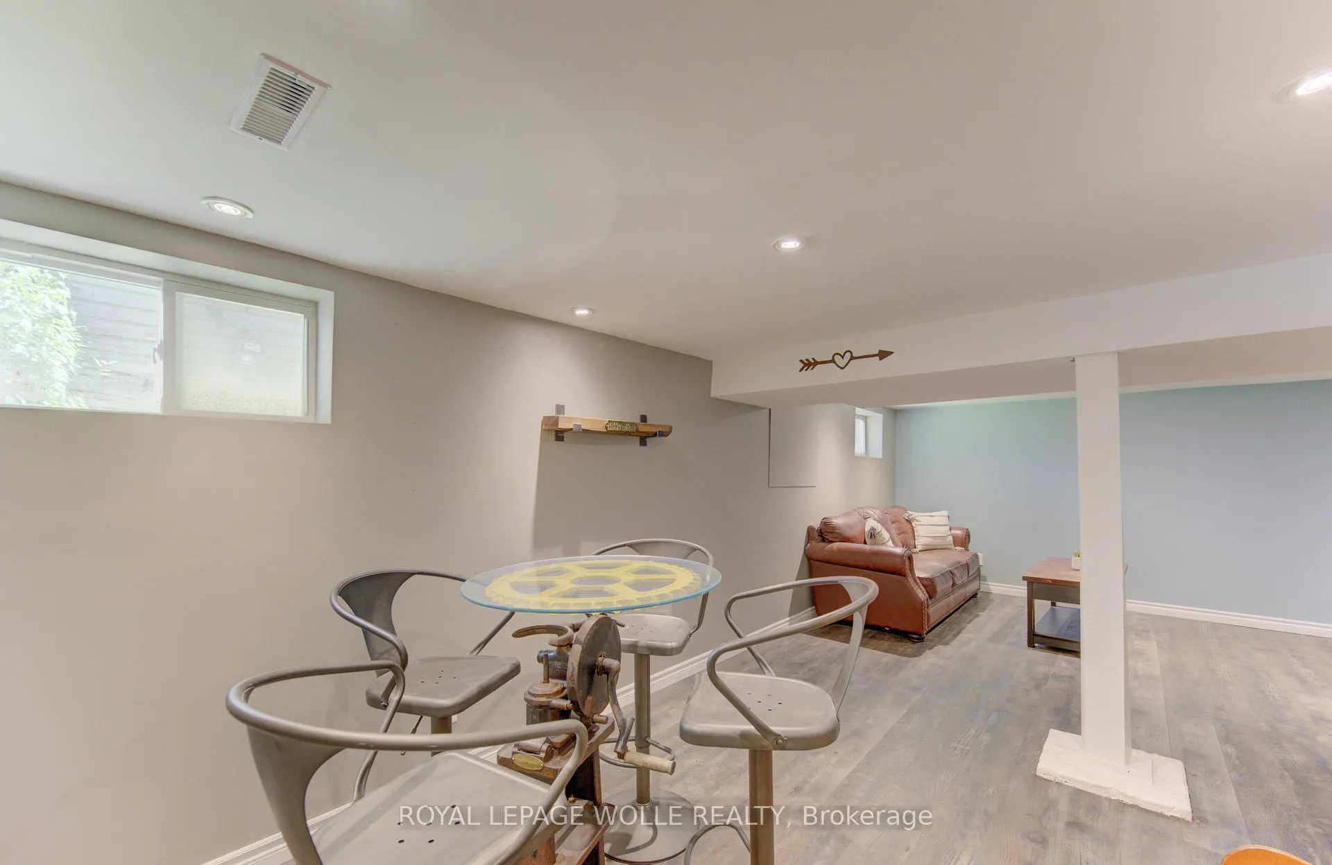 Photo 32 of 72 Pleasant Avenue, Kitchener — HOMEH