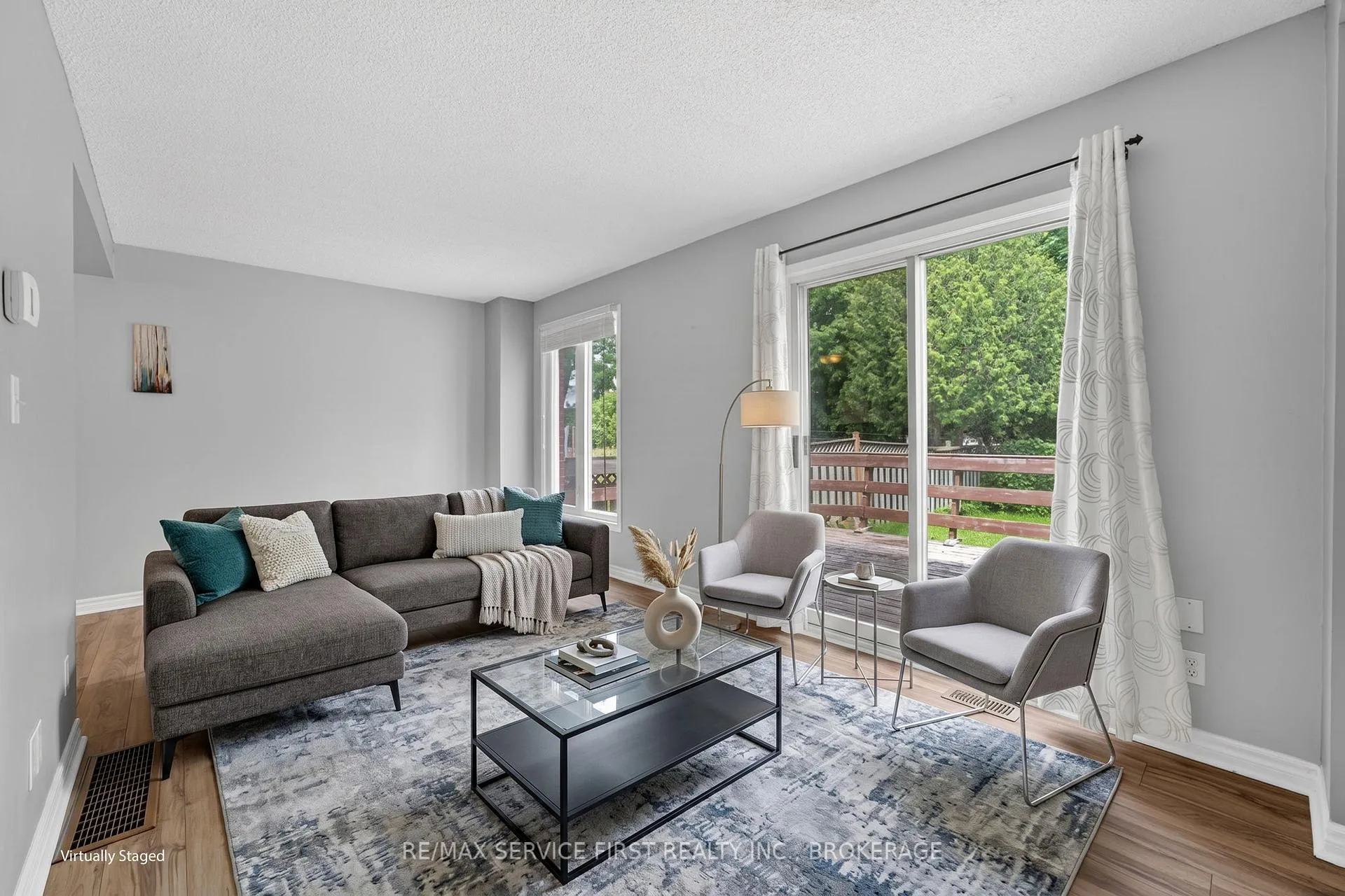 Photo 8 of 877 Muirfield Crescent, Kingston, East Gardiners Rd — HOMEH