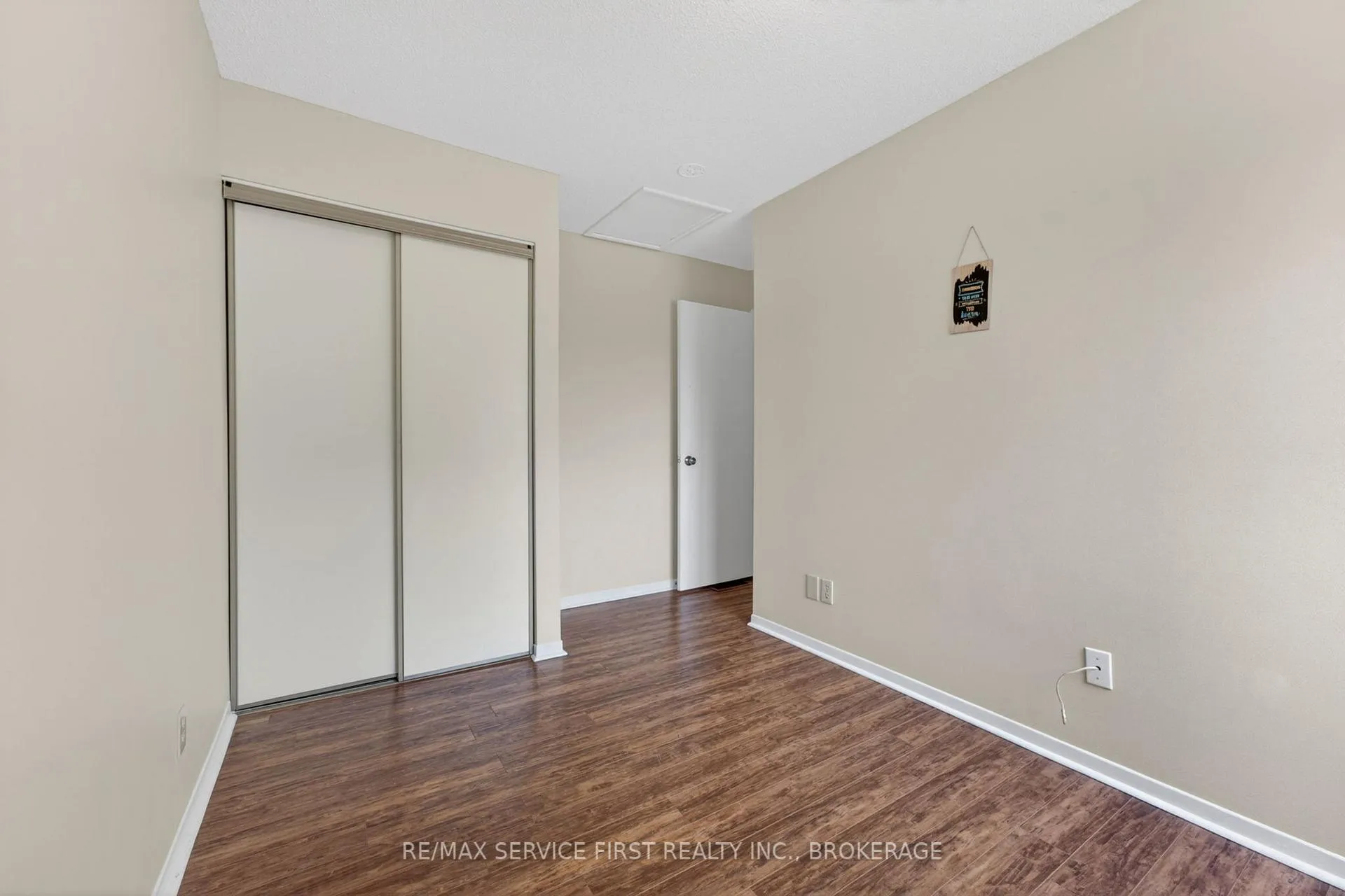 Photo 24 of 877 Muirfield Crescent, Kingston, East Gardiners Rd — HOMEH