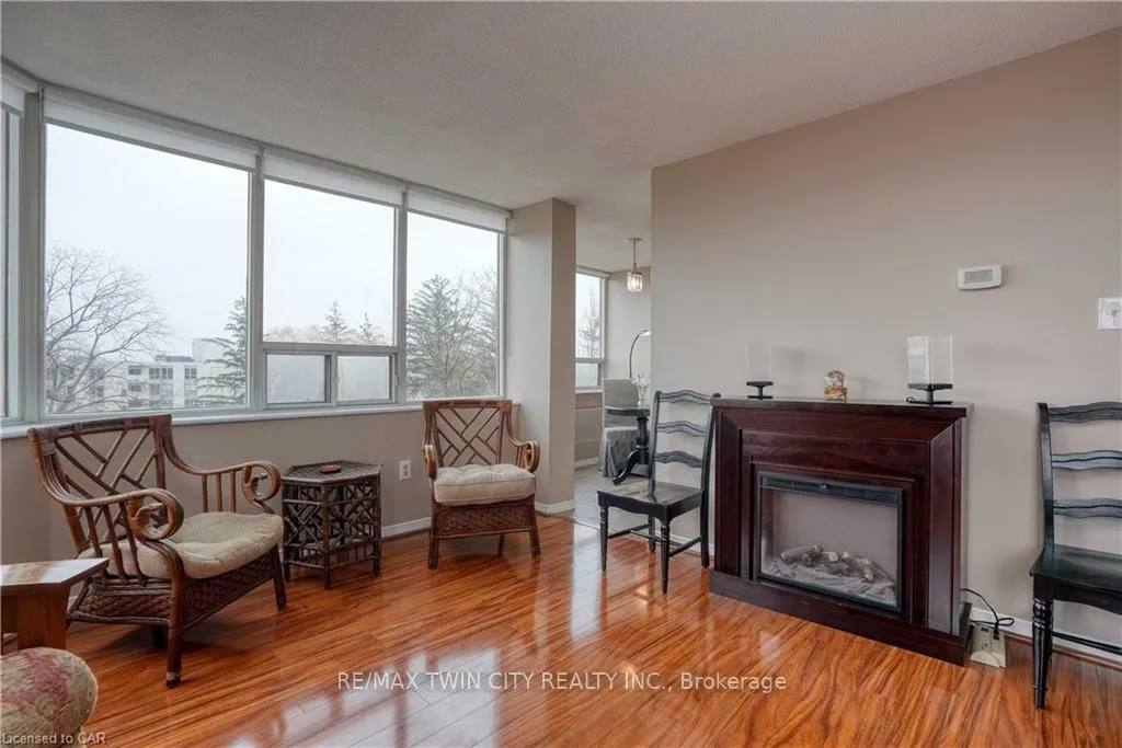 Photo 10 of Unit 609, 3227 King Street E, Kitchener, Chicopee/Freeport — HOMEH
