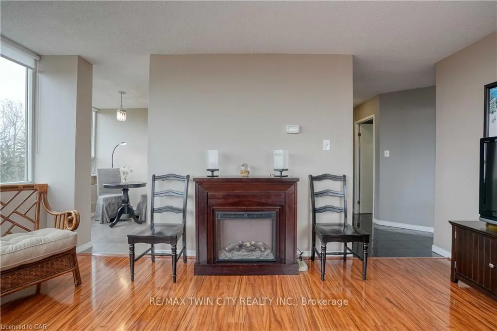 Photo 13 of Unit 609, 3227 King Street E, Kitchener, Chicopee/Freeport — HOMEH
