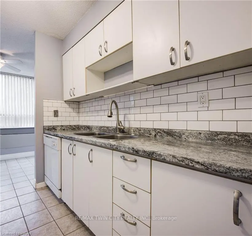 Photo 10 of Unit 503, 3227 King Street E, Kitchener, Chicopee/Freeport — HOMEH