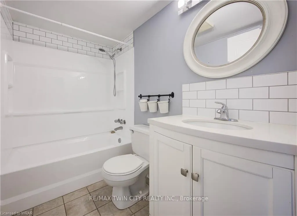 Photo 16 of Unit 503, 3227 King Street E, Kitchener, Chicopee/Freeport — HOMEH