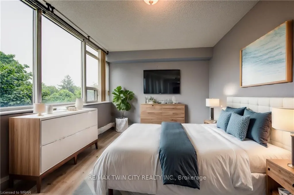 Photo 18 of Unit 503, 3227 King Street E, Kitchener, Chicopee/Freeport — HOMEH