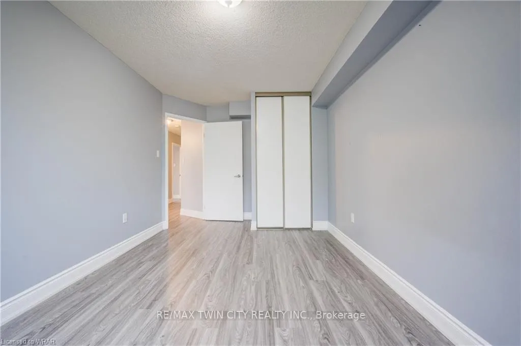 Photo 31 of Unit 503, 3227 King Street E, Kitchener, Chicopee/Freeport — HOMEH