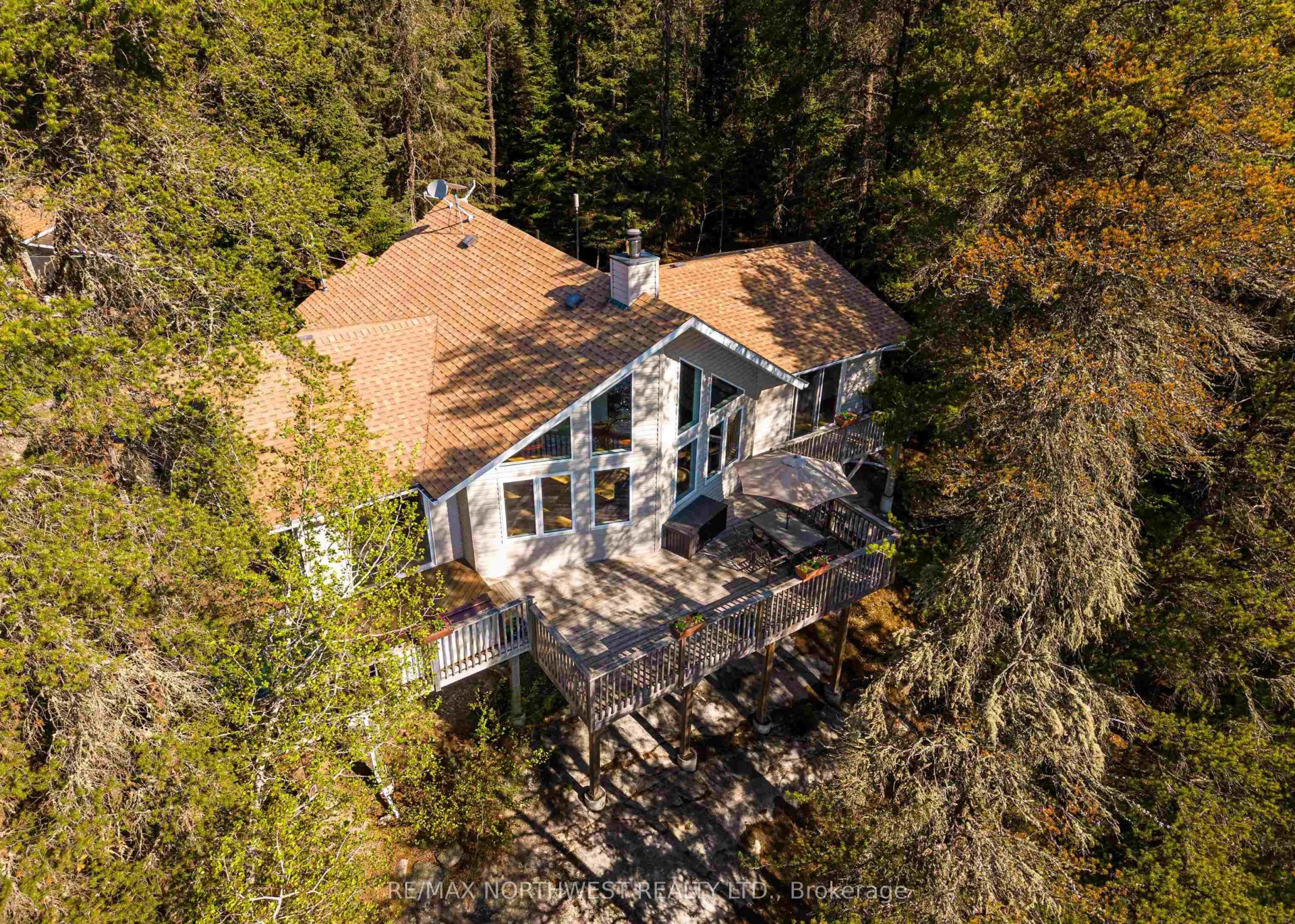 Photo 4 of 357 Schnarr Lake Road, Kenora, Kenora Northeast — HOMEH
