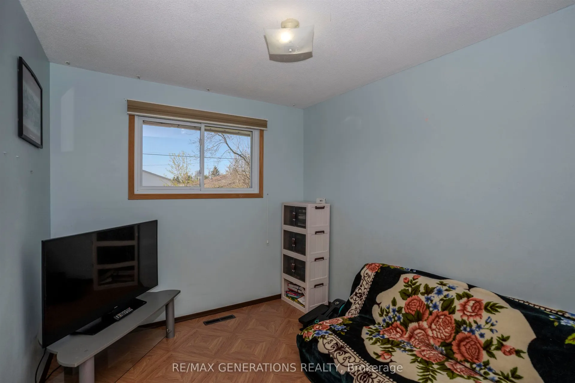 Photo 16 of 232 Kensington Drive, Thunder Bay, Northwood Park — HOMEH