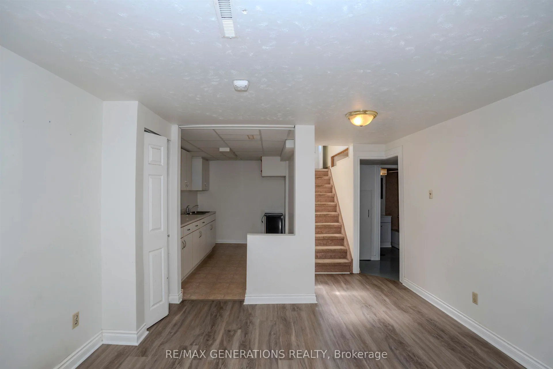 Photo 29 of 232 Kensington Drive, Thunder Bay, Northwood Park — HOMEH