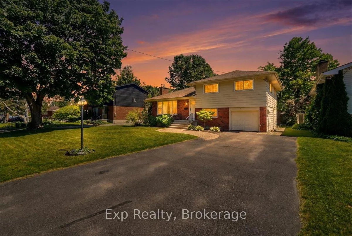 Front of 48 Melrose Crescent