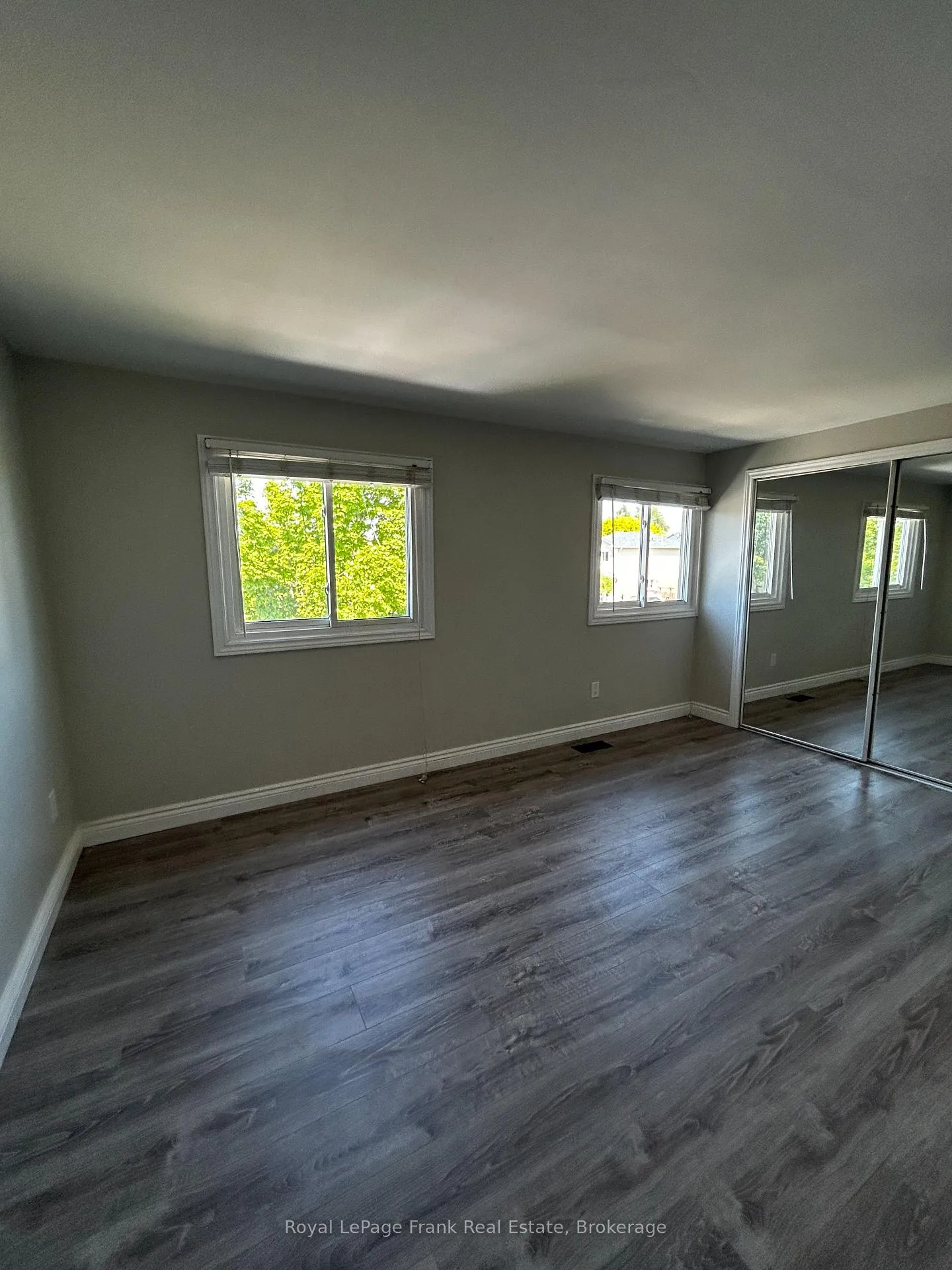 Photo 22 of 857 Attersley Drive, Oshawa, Pinecrest — HOMEH