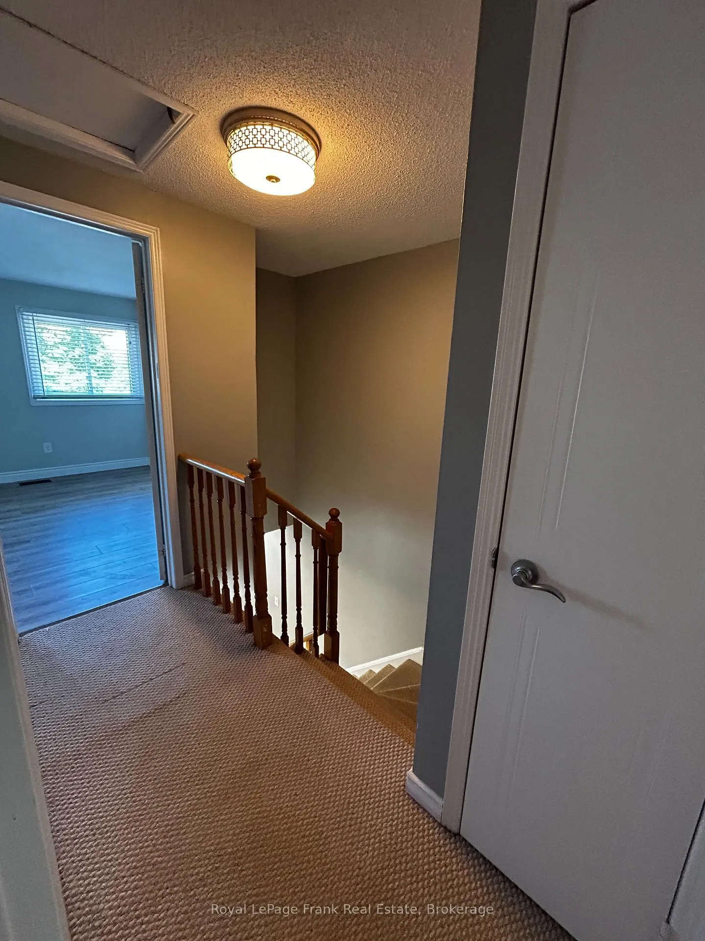 Photo 28 of 857 Attersley Drive, Oshawa, Pinecrest — HOMEH
