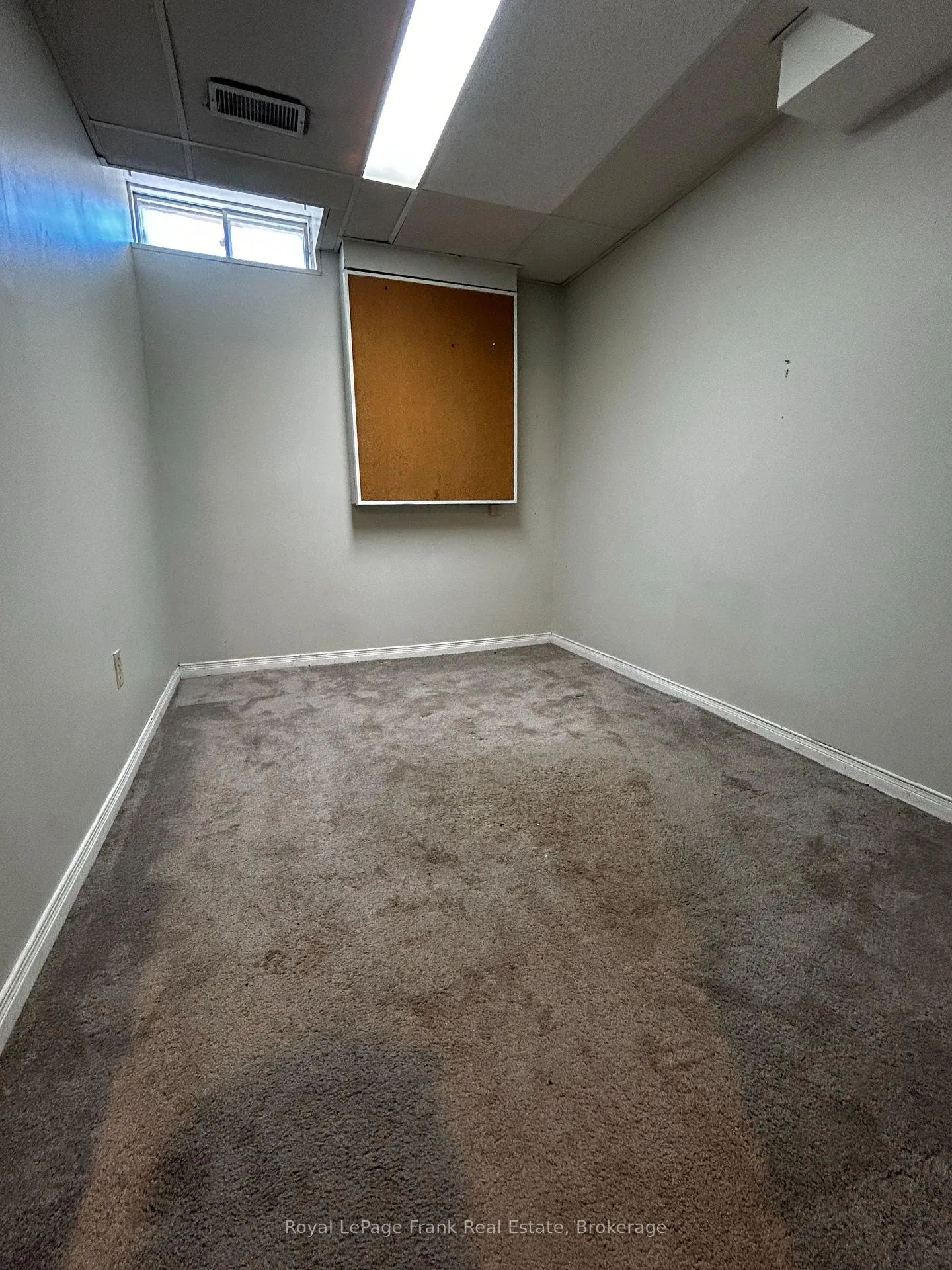 Photo 34 of 857 Attersley Drive, Oshawa, Pinecrest — HOMEH