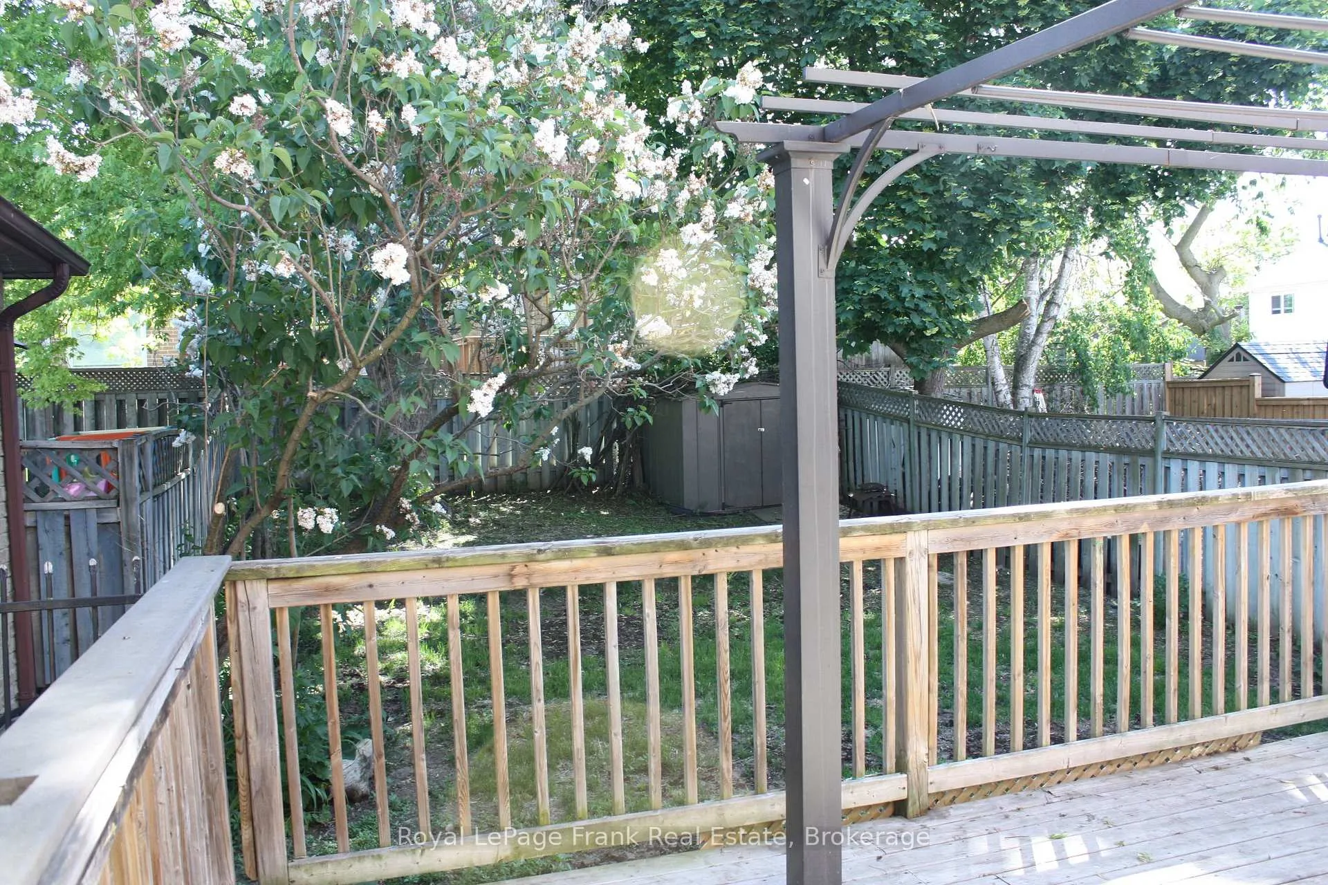 Photo 38 of 857 Attersley Drive, Oshawa, Pinecrest — HOMEH