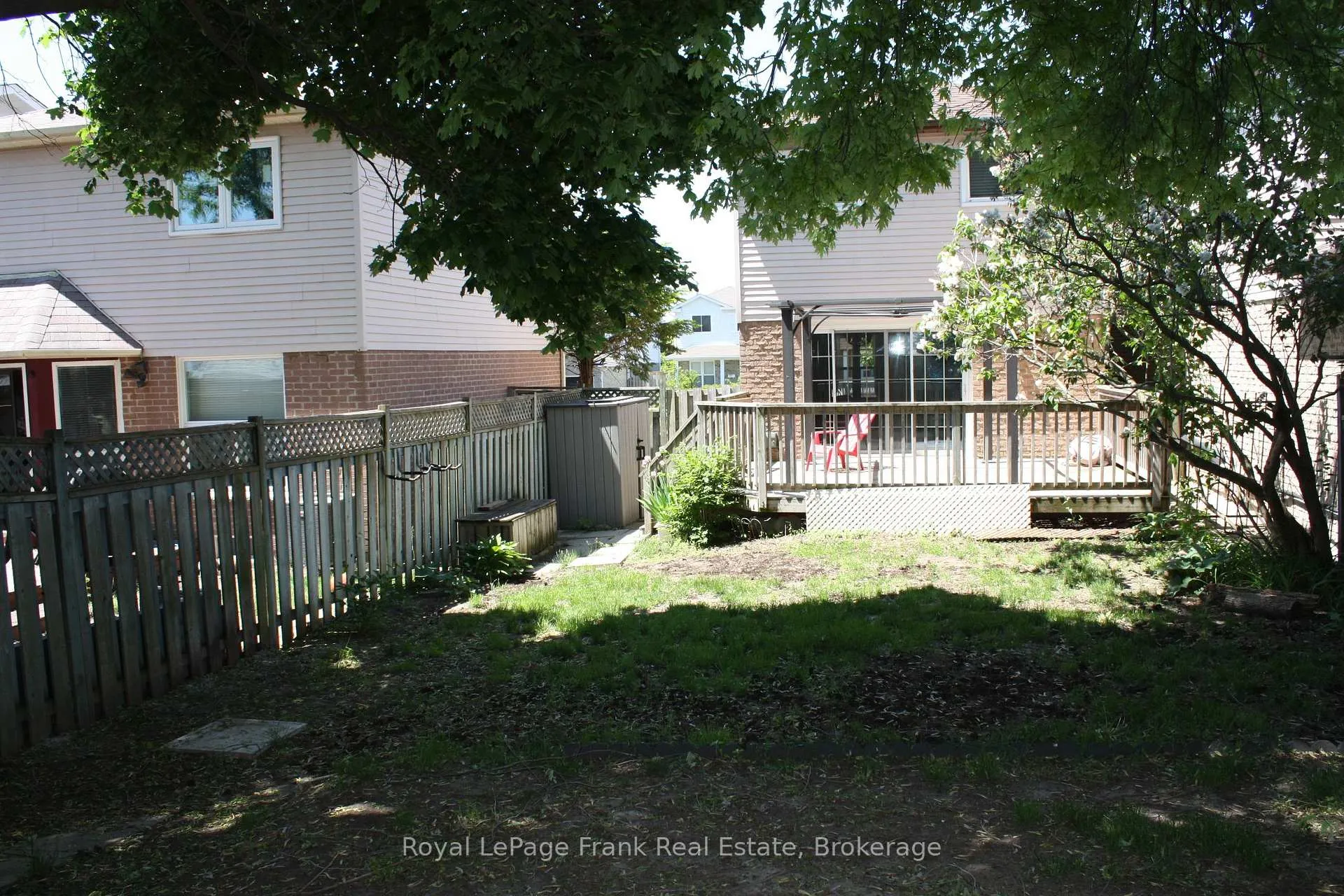 Photo 40 of 857 Attersley Drive, Oshawa, Pinecrest — HOMEH