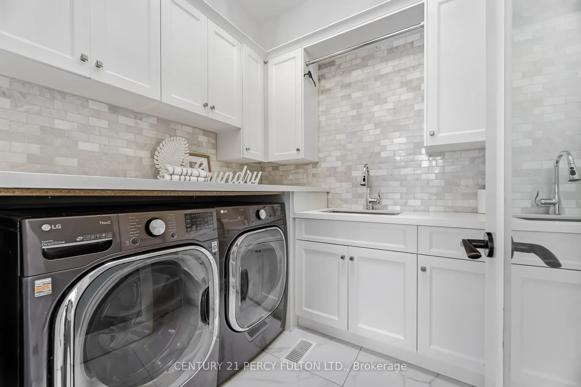 Photo 37 of 3905 Sideline 14, Pickering, Rural Pickering — HOMEH