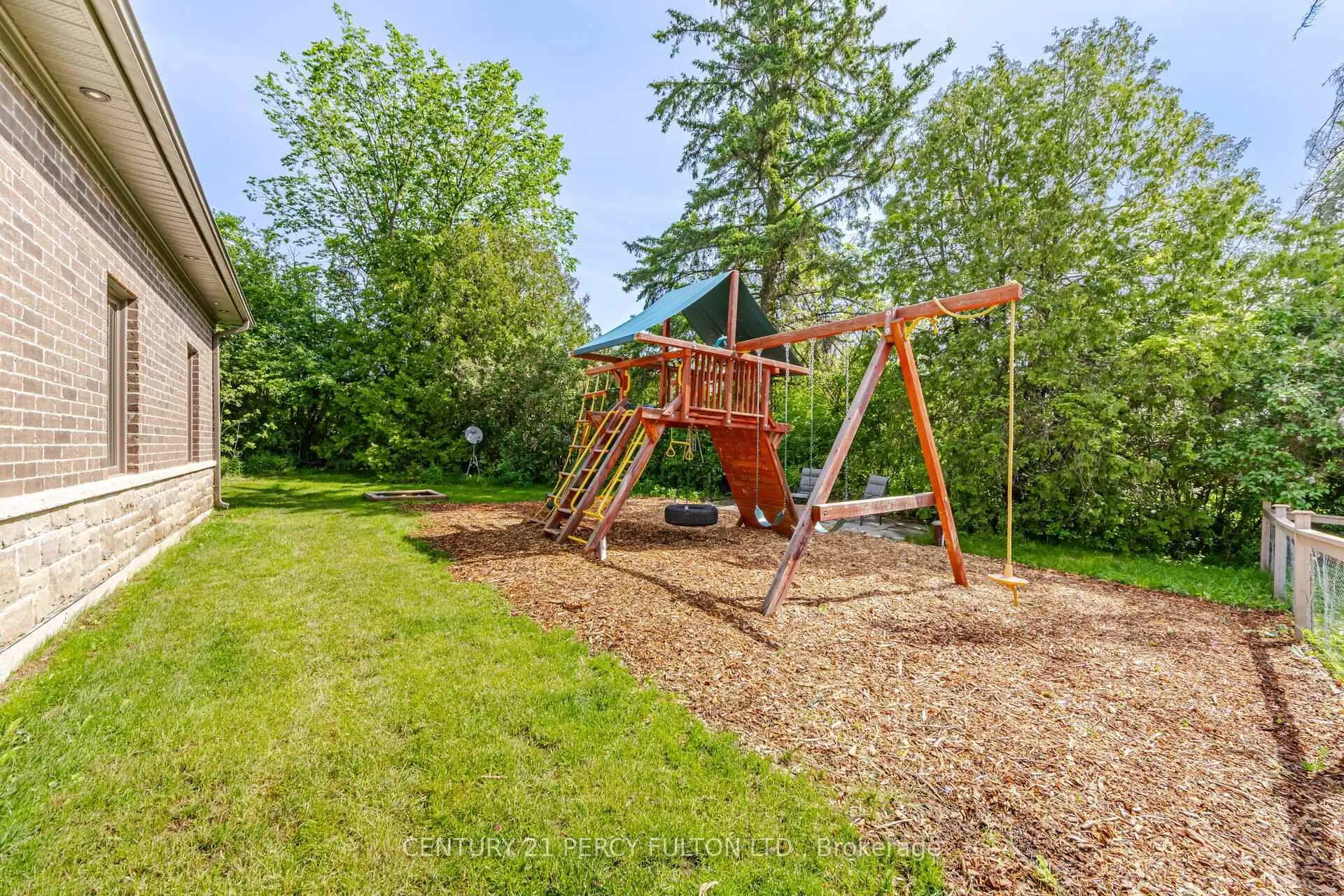 Photo 45 of 3905 Sideline 14, Pickering, Rural Pickering — HOMEH