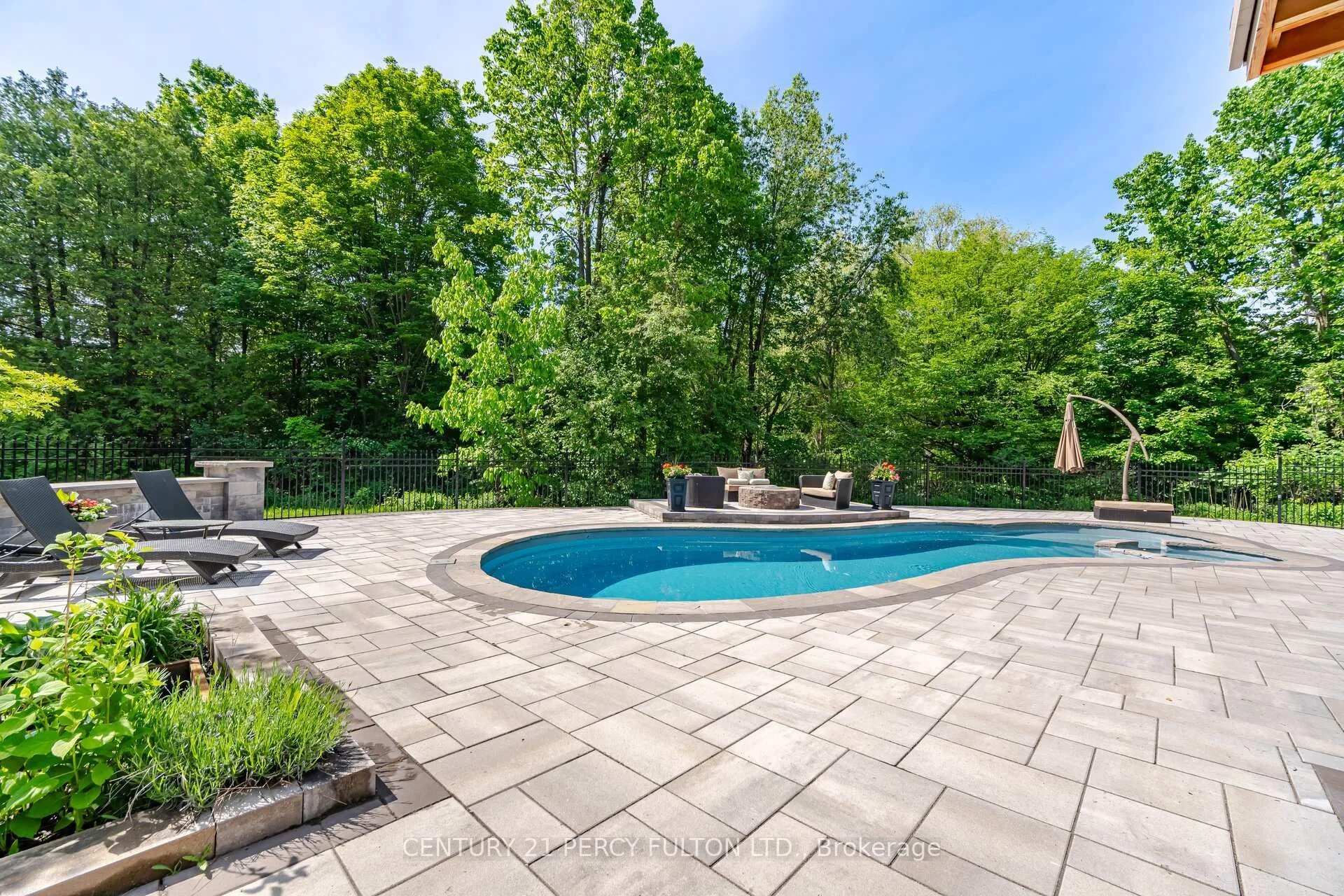 Photo 46 of 3905 Sideline 14, Pickering, Rural Pickering — HOMEH