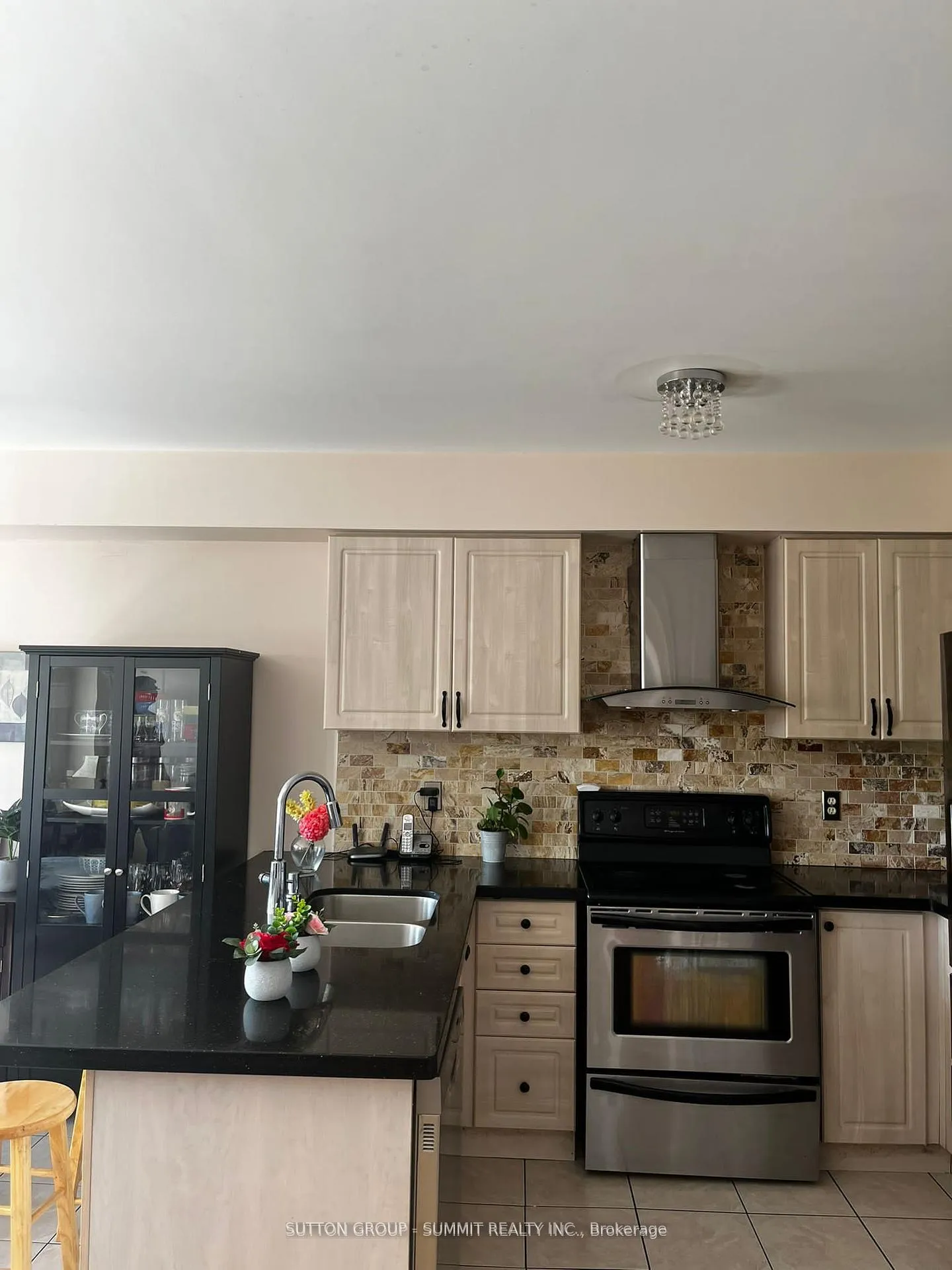 Photo 6 of 6606 Harmony Hill, Mississauga, Meadowvale Village — HOMEH