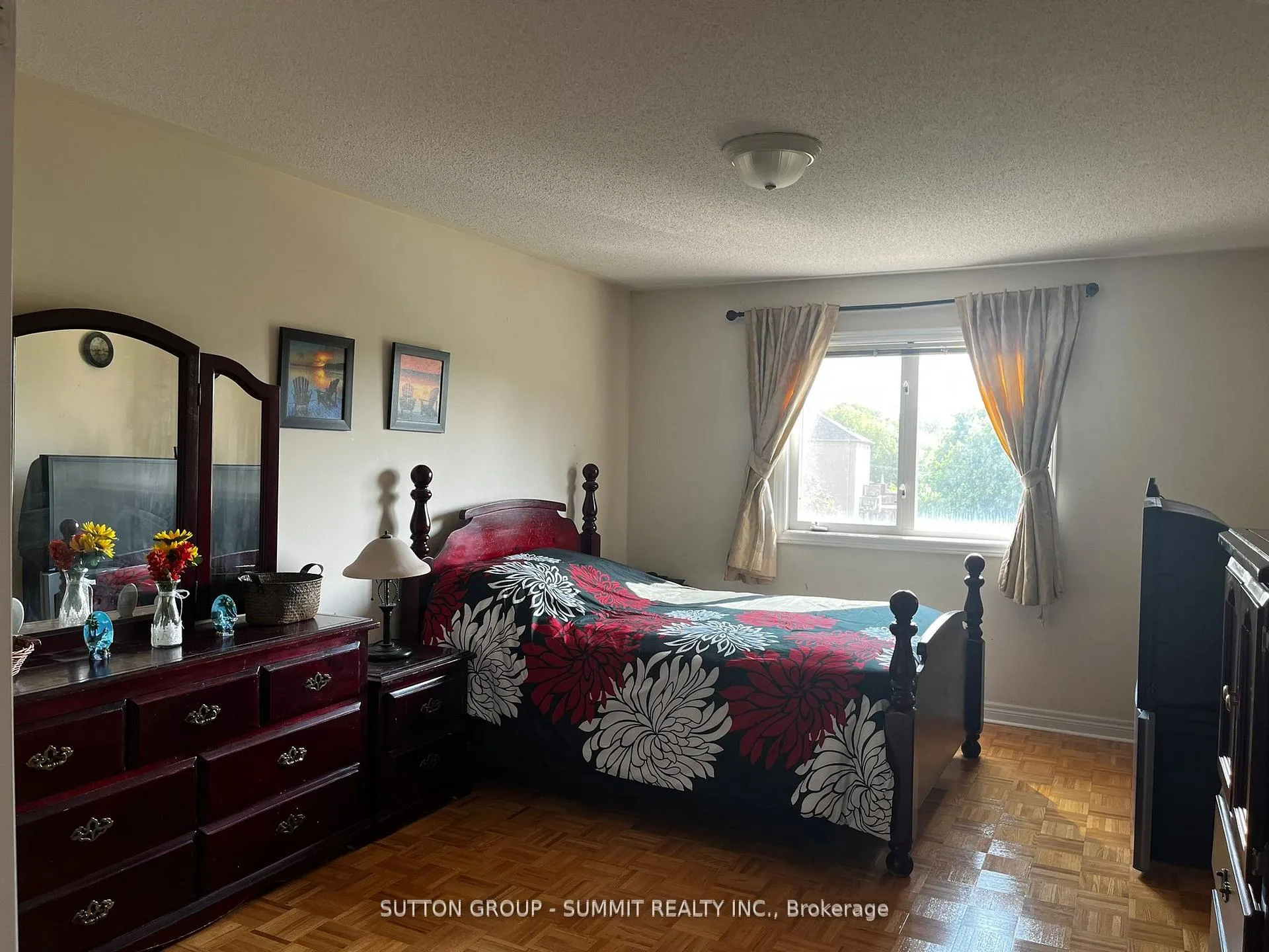 Photo 12 of 6606 Harmony Hill, Mississauga, Meadowvale Village — HOMEH