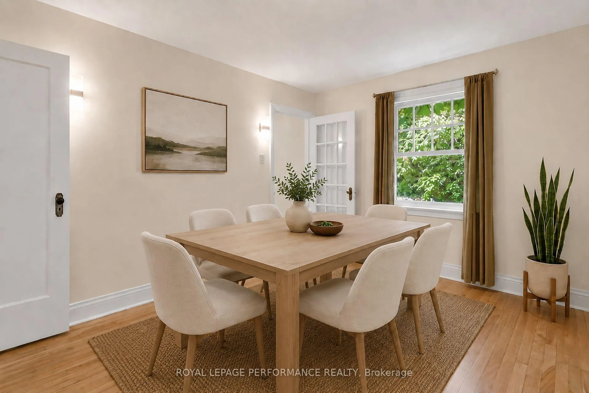 Photo 10 of 18 Harvard Avenue, Ottawa, Old Ottawa South — HOMEH