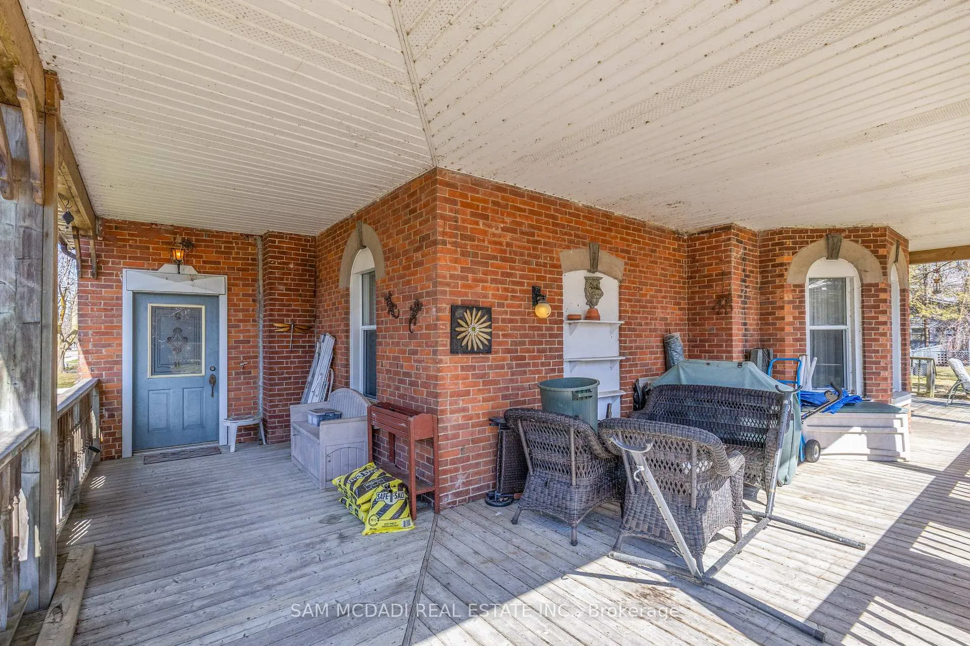 Photo 4 of 6 Drayton Street, Norfolk, Port Dover — HOMEH