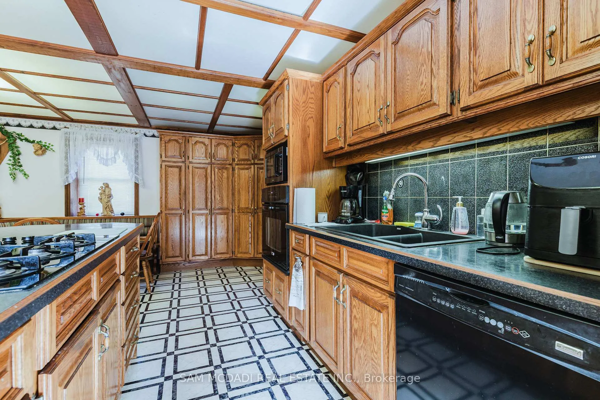 Photo 16 of 6 Drayton Street, Norfolk, Port Dover — HOMEH